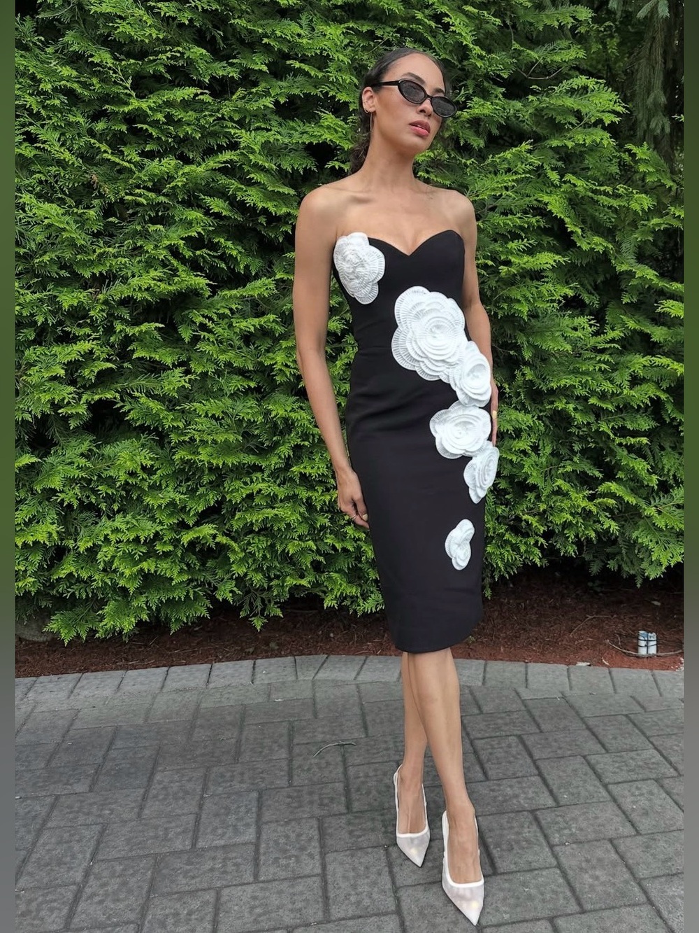 Helsi Kaia Floral Appliqué Strapless Midi Dress